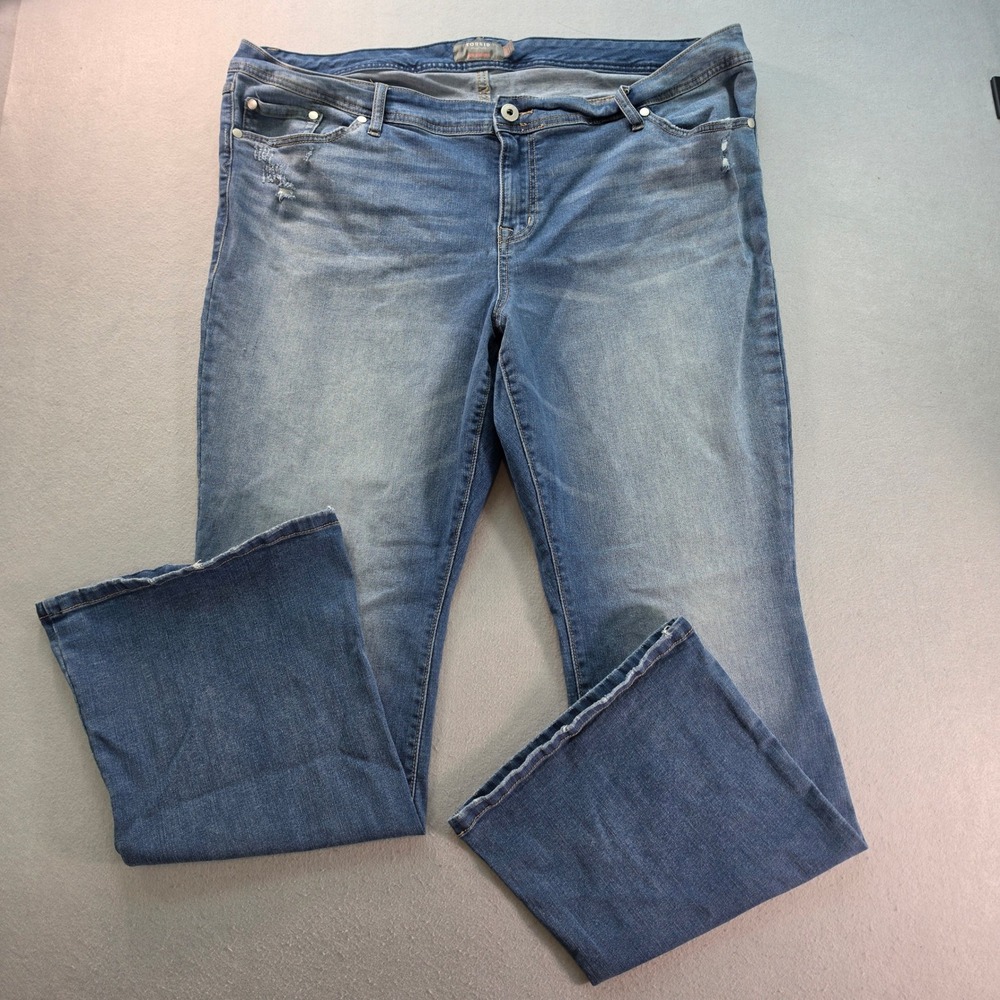 Torrid Luxe Slim Boot Jeans Womens 24R Blue Medium Wash Distressed Bootcut